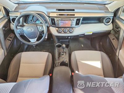 Zdjęcie 8 z 14 samochodu: 2015 TOYOTA RAV4 LE VIN:JTMZFREV8FD074640 - miniatura
