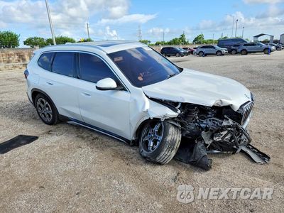 Czwarte zdjęcie samochodu z boku: 2026 BMW X1 XDRIVE28I VIN:WBX73EF02T5731596 - miniatura