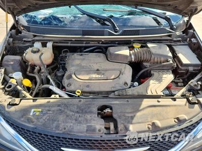 Zdjęcie 12 z 13 samochodu: 2019 CHRYSLER PACIFICA TOURING L PLUS VIN:2C4RC1EG2KR506397 - miniatura