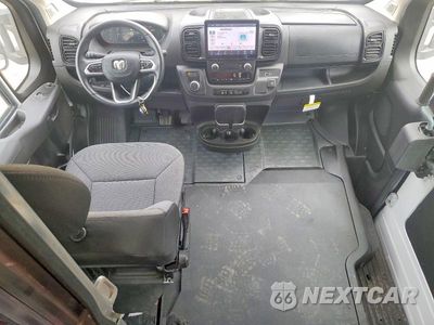 Zdjęcie 8 z 13 samochodu: 2024 RAM PROMASTER 3500 DELIVERY VAN VIN:3C6MRWAZ3RE109913 - miniatura