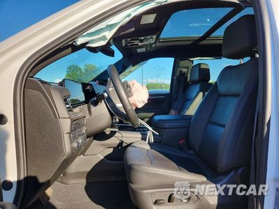 Zdjęcie 7 z 13 samochodu: 2025 CHEVROLET TAHOE K1500 Z71 VIN:1GNS6PRD8SR258214 - miniatura
