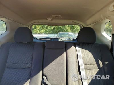 Zdjęcie 10 z 13 samochodu: 2019 NISSAN ROGUE S VIN:5N1AT2MV9KC840742 - miniatura