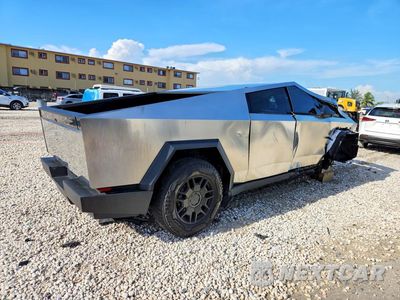 Trzecie zdjęcie samochodu z tyłu: 2026 TESLA CYBERTRUCK VIN:7G2CEGEC6TA082195 - miniatura