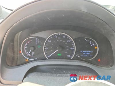 Zdjęcie 9 z 12 samochodu: 2012 LEXUS CT 200 VIN:JTHKD5BHXC2056306 - miniatura