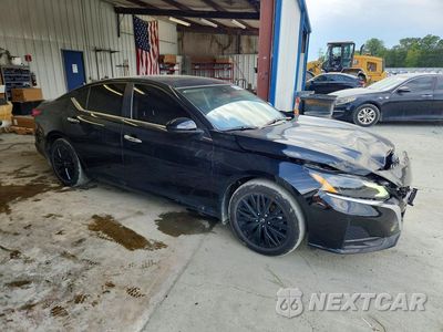 Czwarte zdjęcie samochodu z boku: 2025 NISSAN ALTIMA SV VIN:1N4BL4DV8SN411767 - miniatura