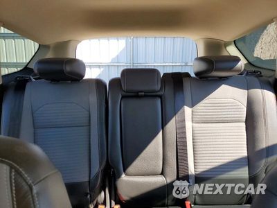 Zdjęcie 10 z 14 samochodu: 2017 FORD ESCAPE SE VIN:1FMCU9GD8HUC23224 - miniatura