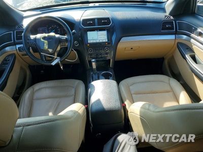 Zdjęcie 8 z 14 samochodu: 2017 FORD EXPLORER XLT VIN:1FM5K8D84HGD75144 - miniatura