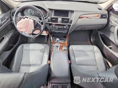 Zdjęcie 8 z 13 samochodu: 2017 BMW X3 XDRIVE28I VIN:5UXWX9C30H0W73980 - miniatura