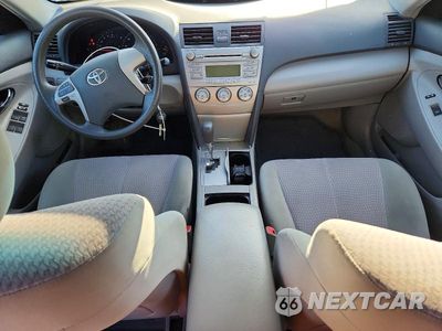 Zdjęcie 8 z 12 samochodu: 2011 TOYOTA CAMRY LE VIN:4T1BF3EKXBU217808 - miniatura