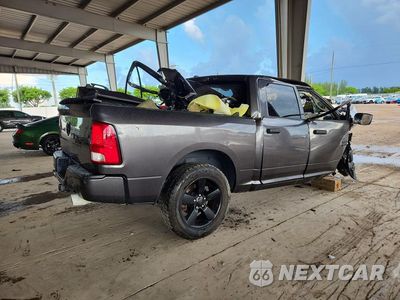 Trzecie zdjęcie samochodu z tyłu: 2018 RAM 1500 ST VIN:1C6RR7KT9JS117392 - miniatura