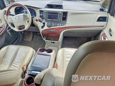 Zdjęcie 8 z 14 samochodu: 2013 TOYOTA SIENNA LIMITED 7-PASSENGER VIN:5TDDK3DC5DS065124 - miniatura