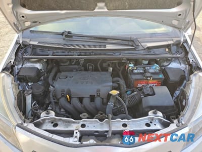 Zdjęcie 11 z 13 samochodu: 2012 TOYOTA YARIS VIN:JTDKTUD35CD528982 - miniatura