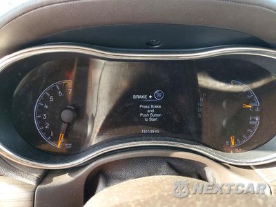 Zdjęcie 9 z 13 samochodu: 2015 JEEP GRAND CHEROKEE OVERLAND VIN:1C4RJFCG3FC718052 - miniatura