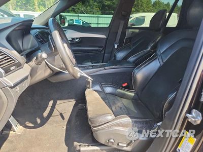 Zdjęcie 7 z 13 samochodu: 2016 VOLVO XC90 T6 VIN:YV4A22PM3G1040769 - miniatura