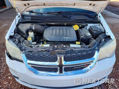 Zdjęcie 12 z 14 samochodu: 2014 DODGE GRAND CARAVAN SE VIN:2C4RDGBGXER407660 - miniatura