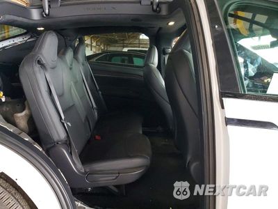 Zdjęcie 10 z 13 samochodu: 2023 TESLA MODEL X VIN:7SAXCDE56PF378694 - miniatura