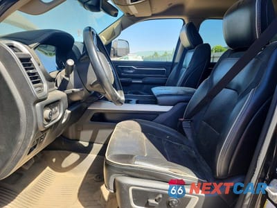 Zdjęcie 7 z 12 samochodu: 2021 RAM 1500 LARAMIE VIN:1C6RREJTXMN673767 - miniatura