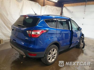 Trzecie zdjęcie samochodu z tyłu: 2018 FORD ESCAPE SE VIN:1FMCU0GD6JUA17868 - miniatura