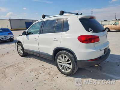 Drugie zdjęcie samochodu z przodu: 2015 VOLKSWAGEN TIGUAN S VIN:WVGBV7AX9FW580039 - miniatura