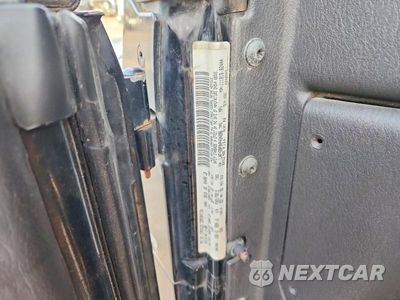 Zdjęcie 12 z 12 samochodu: 1999 JEEP WRANGLER / TJ SE VIN:1J4FY29P9XP434296 - miniatura