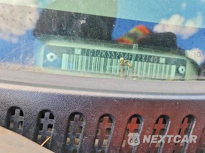 Zdjęcie 13 z 13 samochodu: 2006 GMC NEW SIERRA K3500 VIN:1GTJK33236F128140 - miniatura