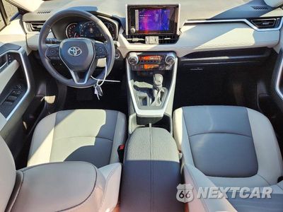 Zdjęcie 8 z 14 samochodu: 2024 TOYOTA RAV4 XLE PREMIUM VIN:2T3C1RFV2RC264574 - miniatura