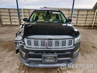 Piąte zdjęcie samochodu w środku: 2018 JEEP COMPASS SPORT VIN:3C4NJDAB7JT281731 - miniatura