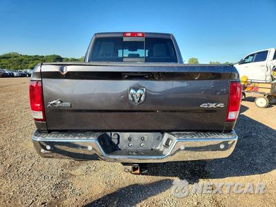 Zdjęcie 6 z 12 samochodu: 2018 RAM 1500 SLT VIN:3C6RR7LG9JG230705 - miniatura