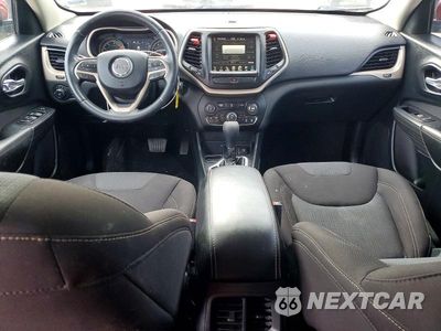 Zdjęcie 8 z 14 samochodu: 2017 JEEP CHEROKEE LATITUDE VIN:1C4PJLCB5HW534887 - miniatura