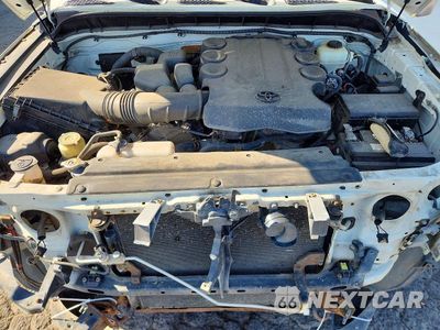 Zdjęcie 11 z 13 samochodu: 2014 TOYOTA FJ CRUISER BASE VIN:JTEBU4BF6EK185815 - miniatura