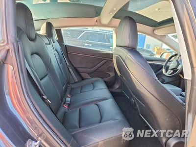 Zdjęcie 10 z 12 samochodu: 2022 TESLA MODEL 3 VIN:5YJ3E1EB1NF171993 - miniatura