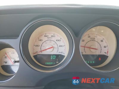 Zdjęcie 9 z 12 samochodu: 2012 DODGE CHALLENGER SXT VIN:2C3CDYAG8CH118216 - miniatura