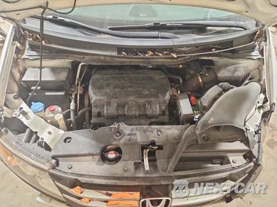 Zdjęcie 12 z 14 samochodu: 2017 HONDA ODYSSEY EXL VIN:5FNRL5H62HB015424 - miniatura