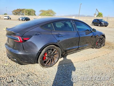 Trzecie zdjęcie samochodu z tyłu: 2026 TESLA MODEL 3 VIN:5YJ3E1ET7TF196497 - miniatura