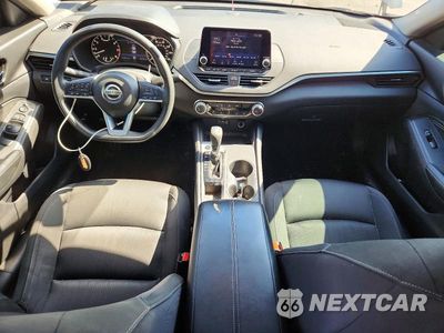 Zdjęcie 8 z 12 samochodu: 2019 NISSAN ALTIMA S VIN:1N4BL4BV6KC133076 - miniatura