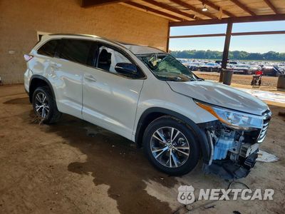 Czwarte zdjęcie samochodu z boku: 2016 TOYOTA HIGHLANDER XLE VIN:5TDKKRFH4GS505115 - miniatura