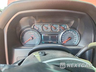 Zdjęcie 9 z 12 samochodu: 2017 CHEVROLET SILVERADO K1500 LT VIN:3GCUKREC9HG381485 - miniatura