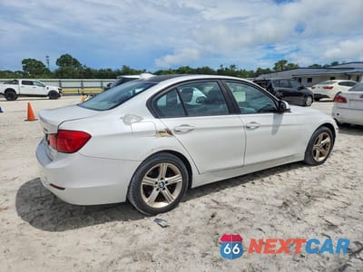 Trzecie zdjęcie samochodu z tyłu: 2013 BMW 3 SERIES 328 XI VIN:WBA3B3C56DF535169 - miniatura