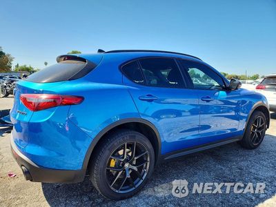 Trzecie zdjęcie samochodu z tyłu: 2020 ALFA ROMEO STELVIO VIN:ZASPAJAN3L7C88353 - miniatura