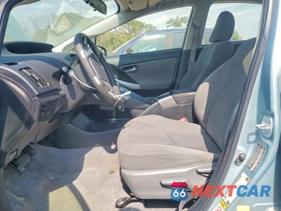 Zdjęcie 7 z 12 samochodu: 2012 TOYOTA PRIUS THREE VIN:JTDKN3DU1C5470490 - miniatura