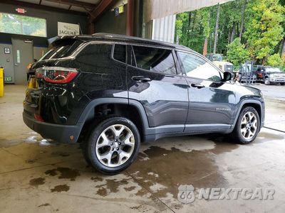 Trzecie zdjęcie samochodu z tyłu: 2018 JEEP COMPASS LIMITED VIN:3C4NJDCBXJT398197 - miniatura