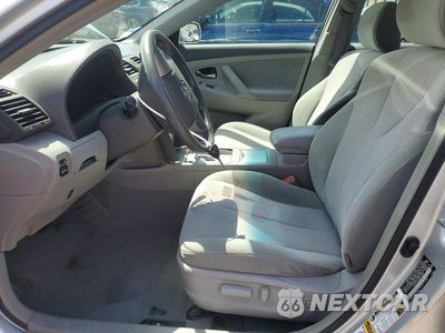 Zdjęcie 7 z 12 samochodu: 2010 TOYOTA CAMRY LE VIN:4T4BF3EK9AR012288 - miniatura