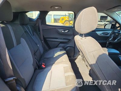 Zdjęcie 10 z 12 samochodu: 2023 CHEVROLET BLAZER 2LT VIN:3GNKBHR43PS119906 - miniatura