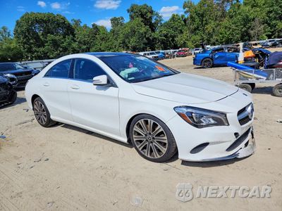 Czwarte zdjęcie samochodu z boku: 2018 MERCEDES-BENZ CLA 250 VIN:WDDSJ4EB8JN645528 - miniatura