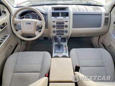 Zdjęcie 8 z 13 samochodu: 2010 FORD ESCAPE XLT VIN:1FMCU9DG8AKD28362 - miniatura