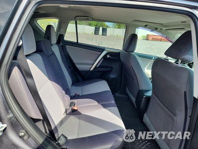 Zdjęcie 10 z 12 samochodu: 2014 TOYOTA RAV4 XLE VIN:2T3RFREV4EW199863 - miniatura