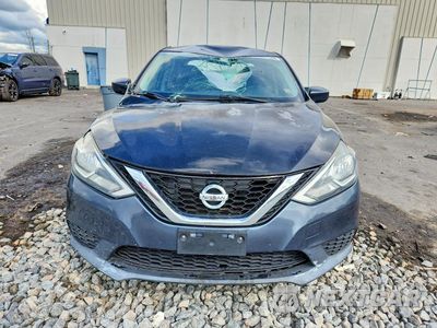 Piąte zdjęcie samochodu w środku: 2017 NISSAN SENTRA SV VIN:3N1AB7AP2HL642692 - miniatura