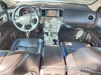 Zdjęcie 8 z 13 samochodu: 2019 NISSAN PATHFINDER SL VIN:5N1DR2MN1KC612729 - miniatura