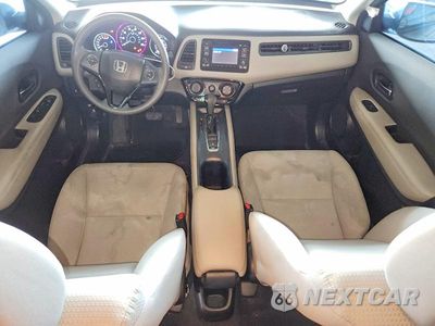 Zdjęcie 8 z 12 samochodu: 2020 HONDA HR-V LX VIN:3CZRU6H3XLM713240 - miniatura