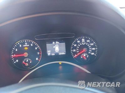 Zdjęcie 9 z 13 samochodu: 2019 KIA SORENTO LX V6 VIN:5XYPG4A5XKG492321 - miniatura